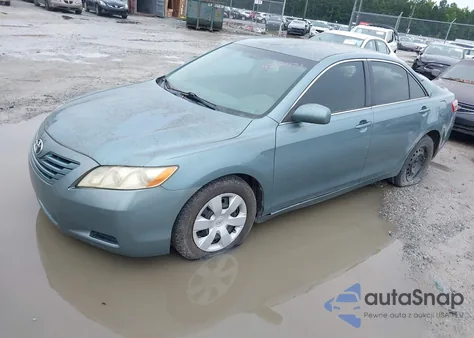2007 Toyota Camry Le z USA, uszkodzony, nr VIN 4T1BE46K57U687694